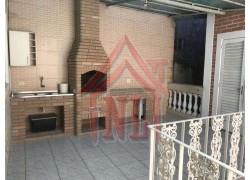 EXCELENTE SOBRADO 03 DORMS SENDO 1 SUÍTE E 3 VAGAS COD ZS 669